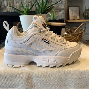 FILA white tennis shoes.